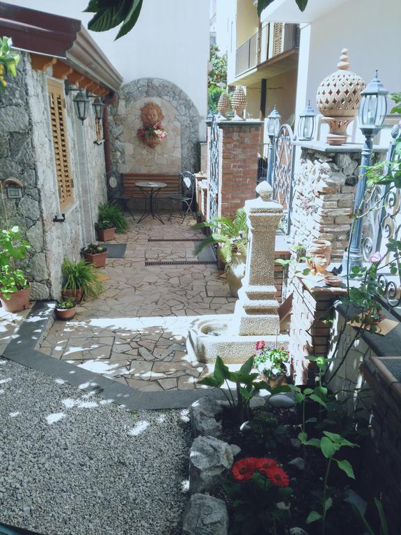 타오르미나 Giardino Del Sole 아파트 외부 사진